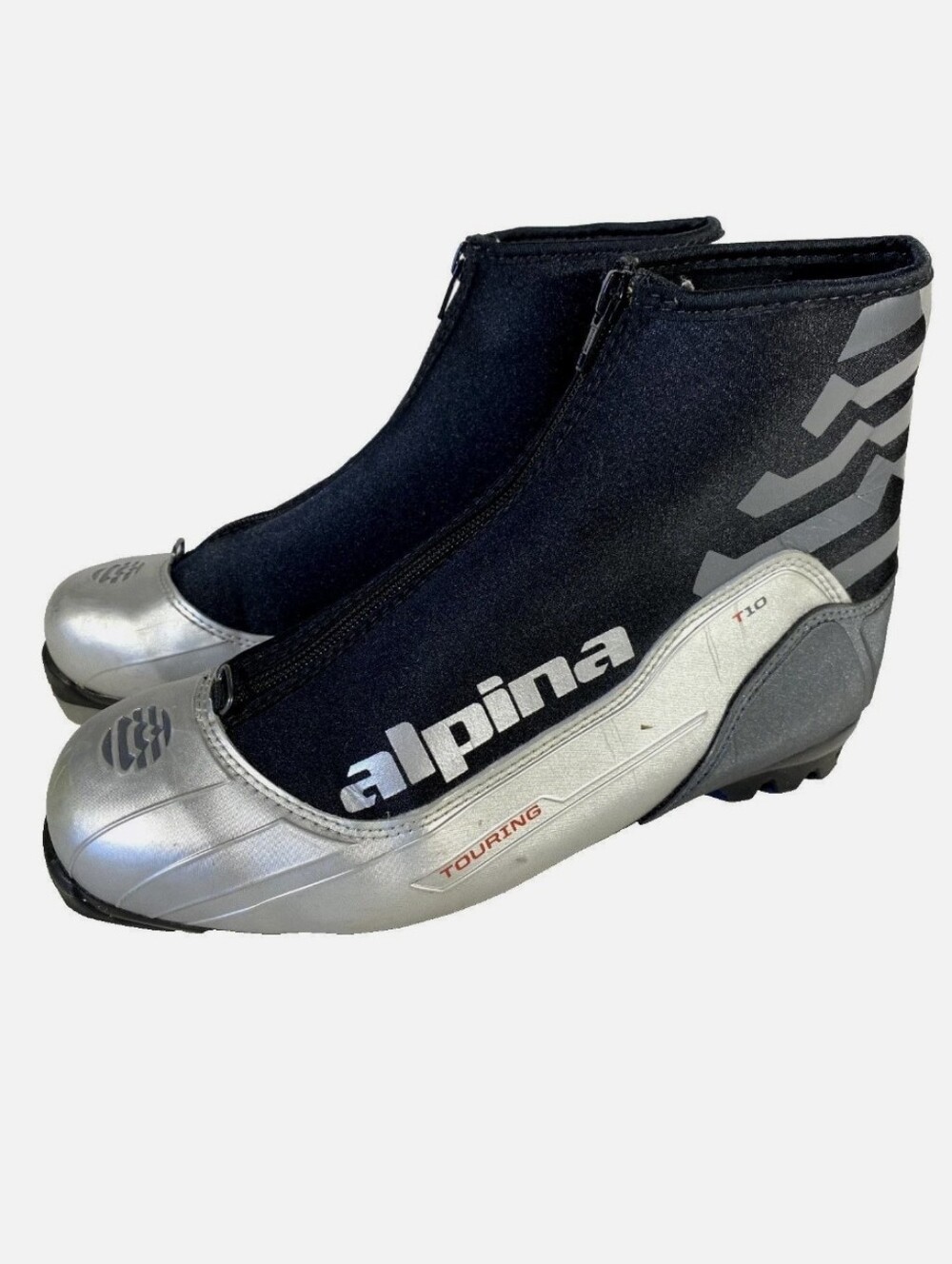 Alpina T10 Cross Country Ski Boots Classic Size 39 EU